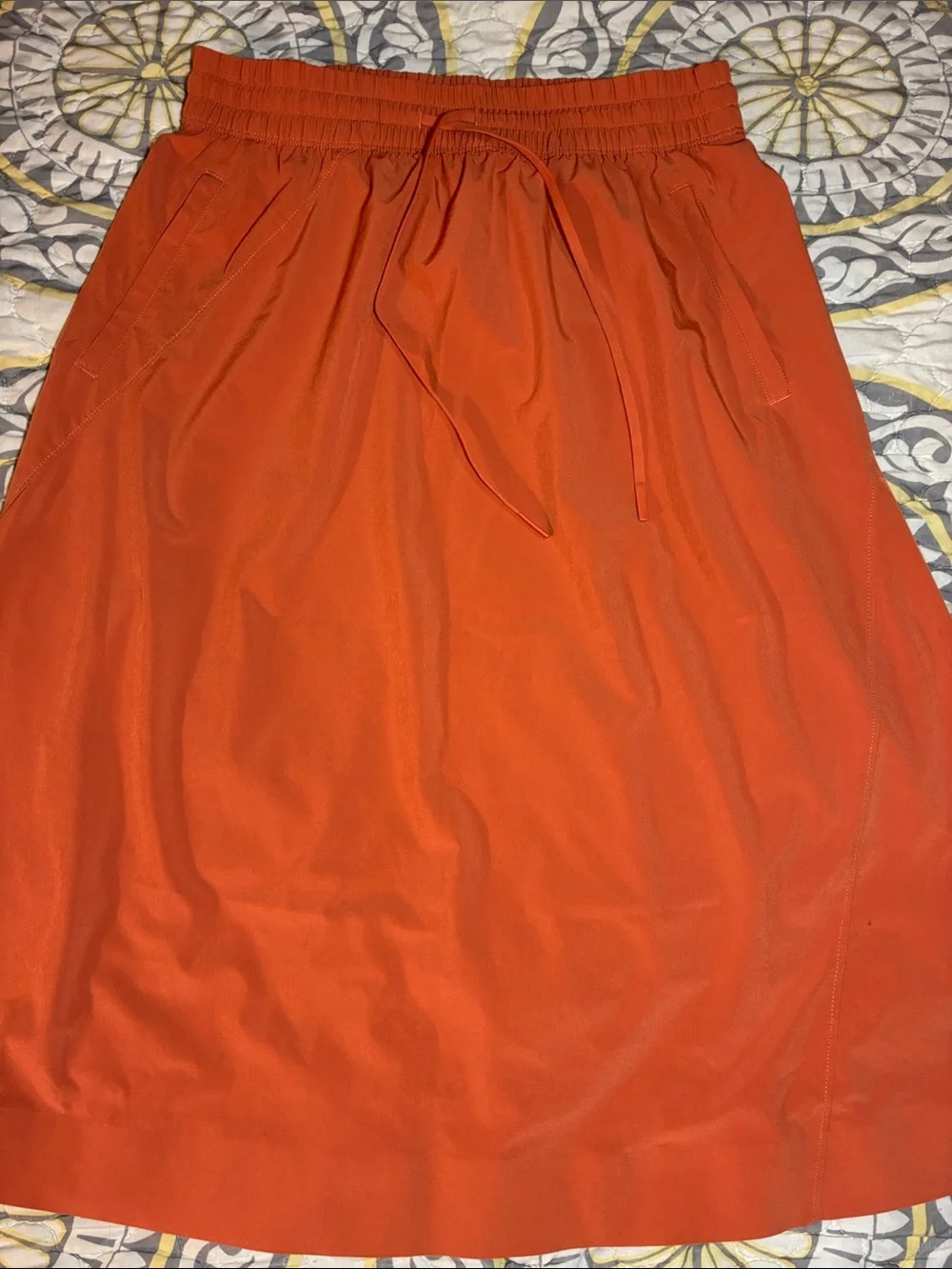 Athleta Arrival Midi Skirt Size 10 Orange Elastic Waistband - Picture 3 of 10